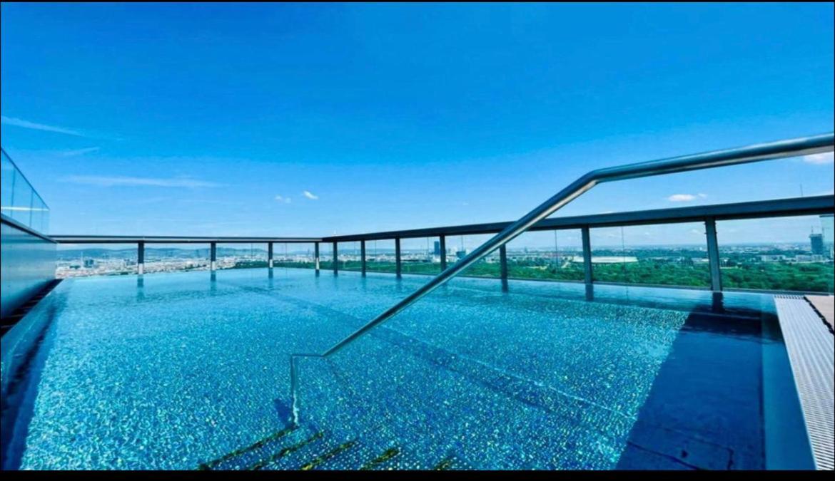 Apartament Royal Swan Skyline,