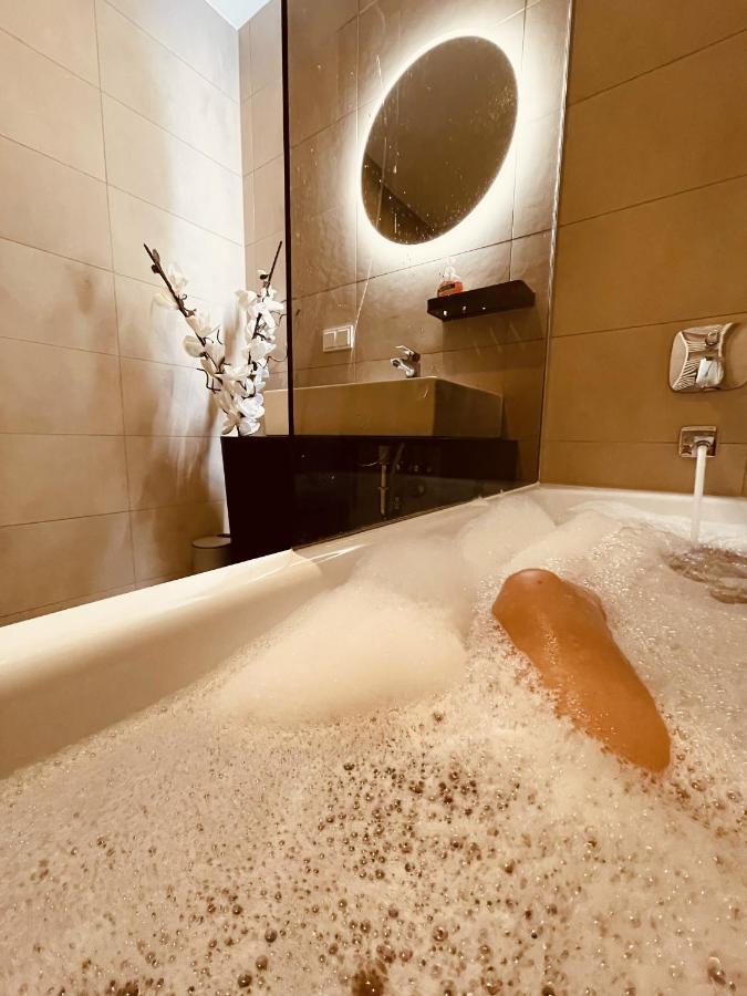Royal Swan Skyline, Viena