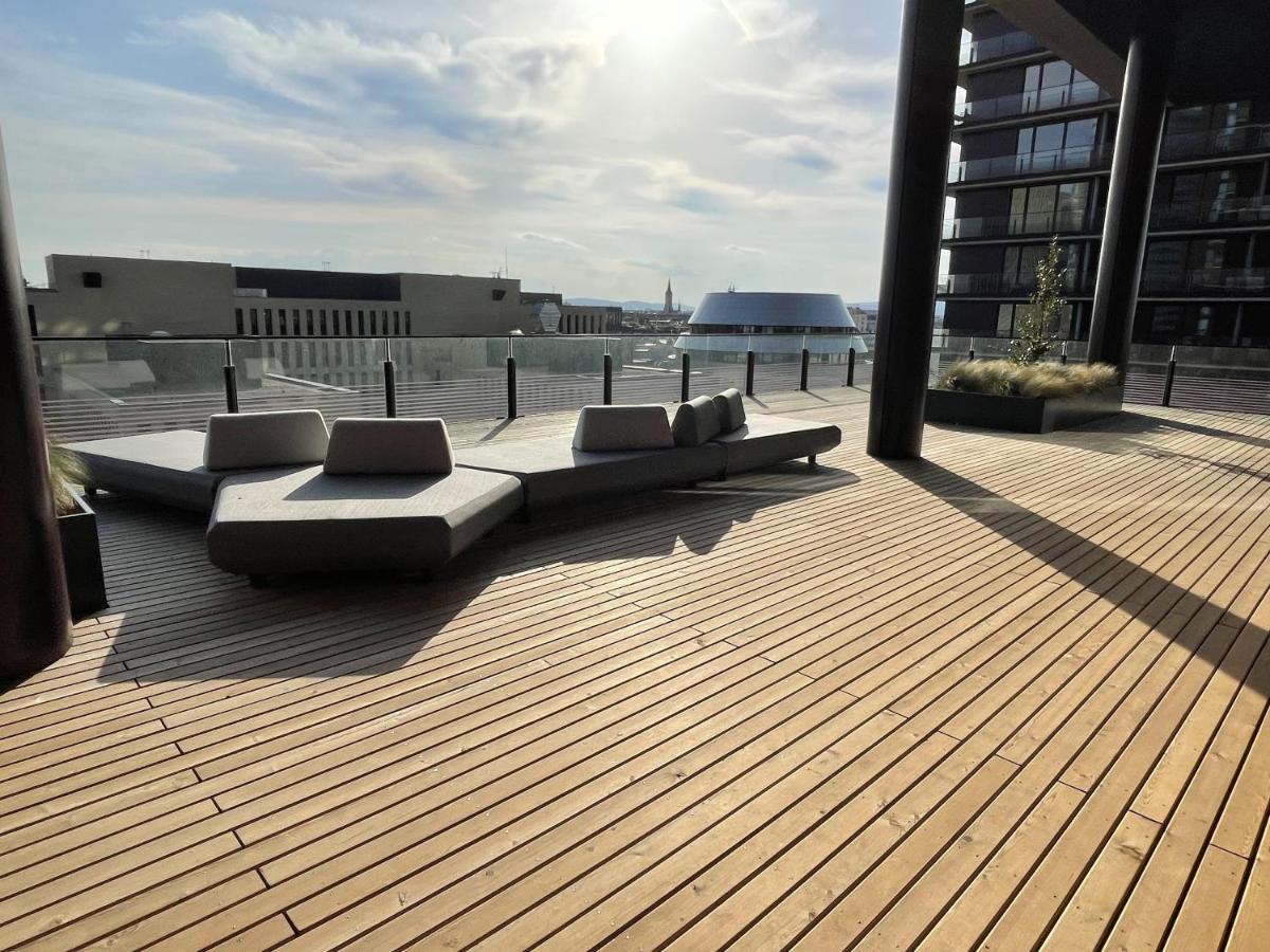 Royal Swan Skyline, Apartament Viena